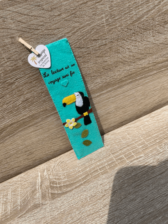 Voyage tropical-marque-page en feutrine 